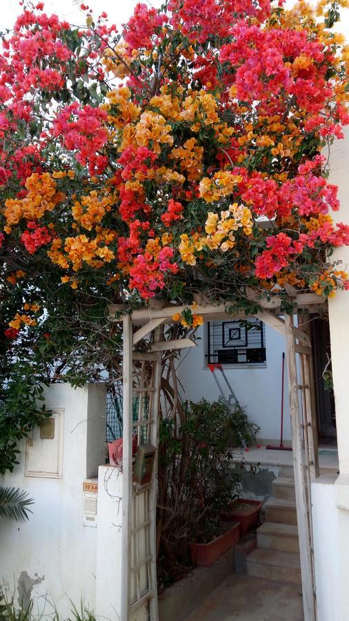 Апартаменты Happy House Ennasr Арьяна Экстерьер фото